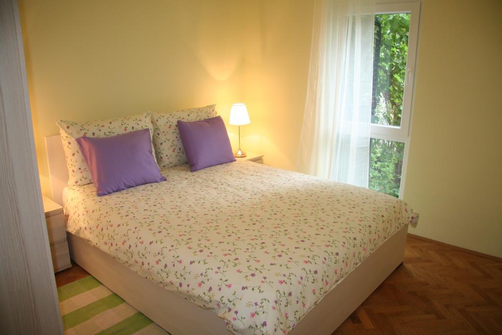 Sabina Apartments Omiš Zimmer foto