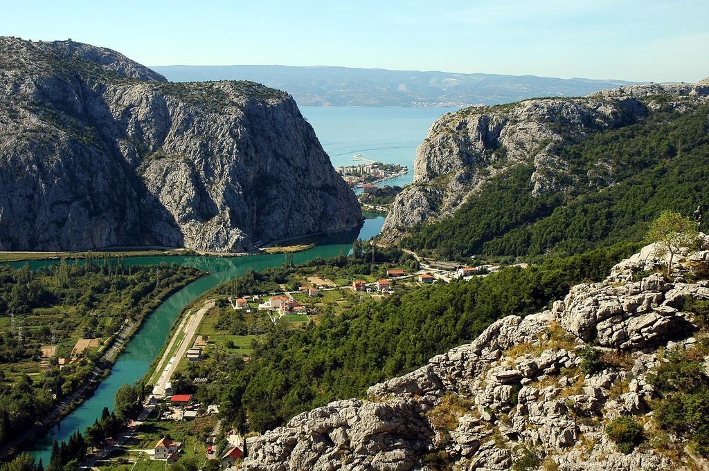 Sabina Apartments Omiš Zimmer foto